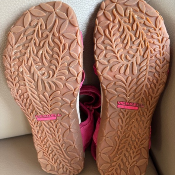 MERRELL Select Grip Women's sz 8 'Fuchsia' outdoor velcro strap sandals - Picture 13 of 15